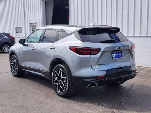 Sterling Gray Metallic 2023 Chevrolet Blazer RS
