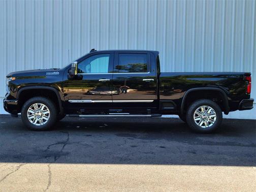 2025 Chevrolet Silverado 3500 High Country