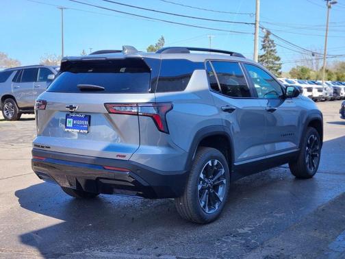Sterling Gray Metallic 2026 Chevrolet Equinox AWD RS