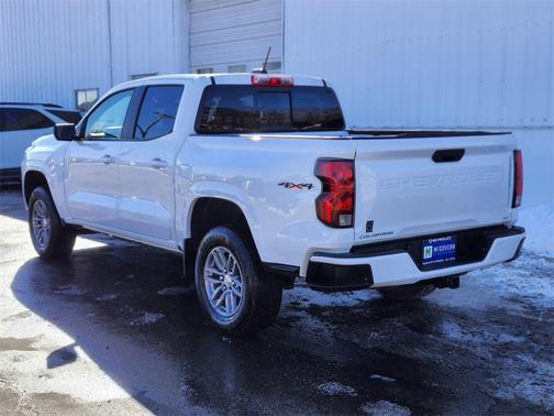 2024 Chevrolet Colorado LT