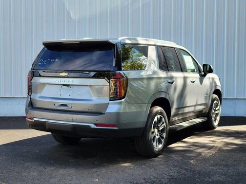 Black 2026 Chevrolet Equinox EV LT