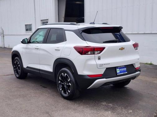 Summit White 2023 Chevrolet Trailblazer LT