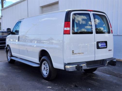 2023 GMC Savana 2500 Work Van
