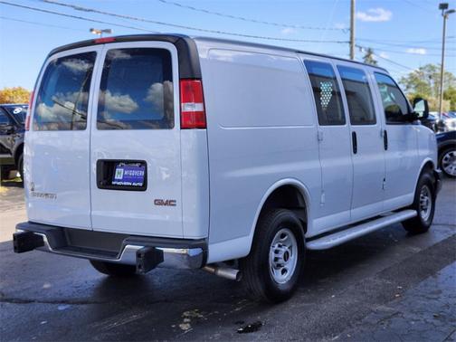 2023 GMC Savana 2500 Work Van