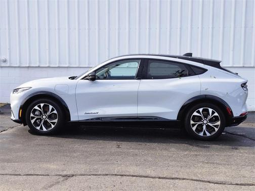 2021 Ford Mustang Mach-E Premium
