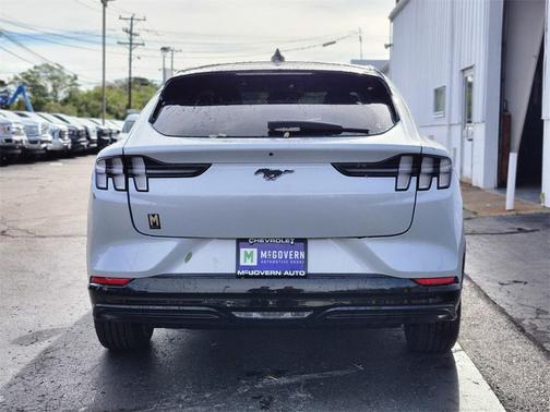2021 Ford Mustang Mach-E Premium