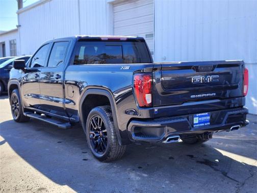 2022 GMC Sierra 1500 Elevation