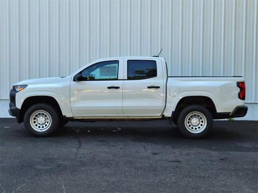 2025 Chevrolet Colorado WT