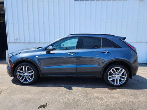 Shadow Metallic 2019 Cadillac XT4 Sport