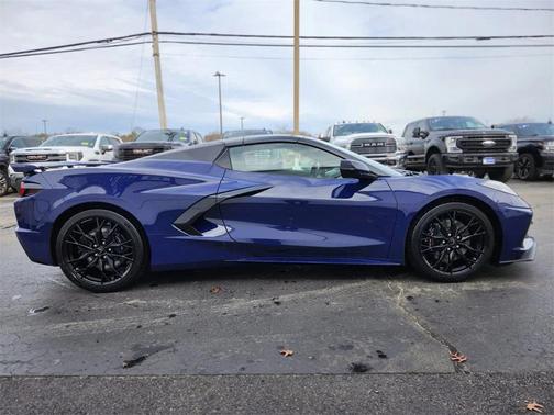 2026 Chevrolet Corvette Stingray w/1LT