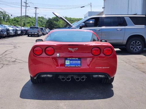 Victory Red 2005 Chevrolet Corvette Base