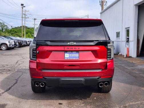 Radiant Red Tintcoat 2026 Chevrolet Tahoe Z71
