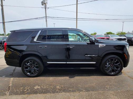 Onyx Black 2026 GMC Yukon Denali