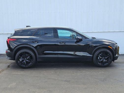 Black 2025 Chevrolet Blazer EV AWD LT
