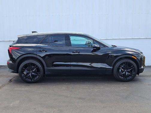 Black 2025 Chevrolet Blazer EV AWD LT