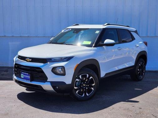 Summit White 2023 Chevrolet Trailblazer LT