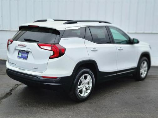 2022 GMC Terrain SLE