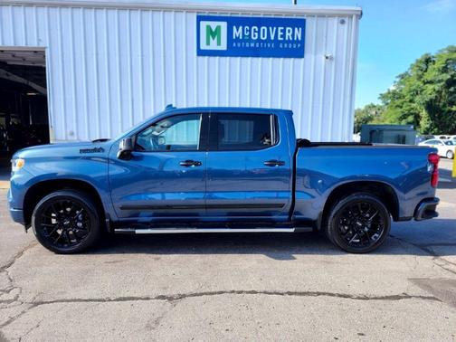 Lakeshore Blue Metallic 2024 Chevrolet Silverado 1500 High Country
