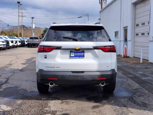 Summit White 2023 Chevrolet Traverse LT Leather