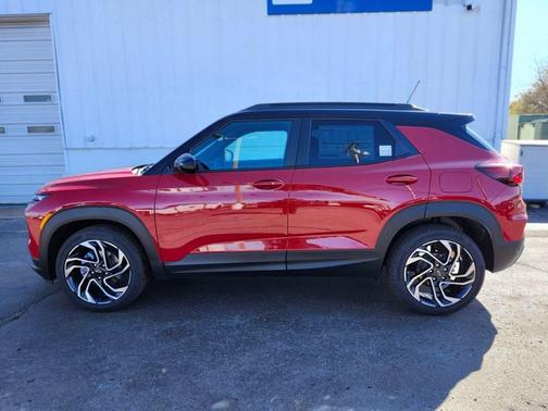 Apex Red 2026 Chevrolet Trailblazer RS