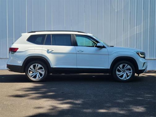 2023 Volkswagen Atlas 3.6L SE w/Technology