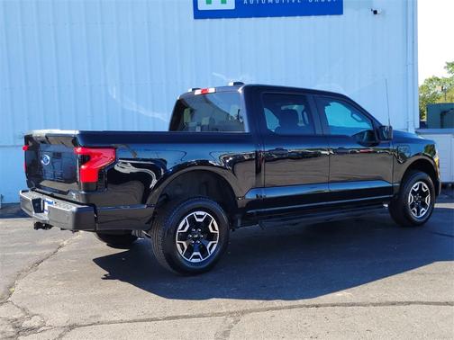 2023 Ford F-150 Lightning Pro
