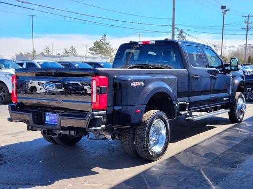 Agate Black Metallic 2025 Ford F-450 XL