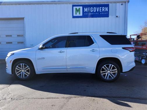 2023 Chevrolet Traverse High Country