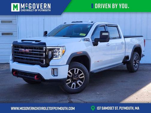 Summit White 2021 GMC Sierra 2500 AT4