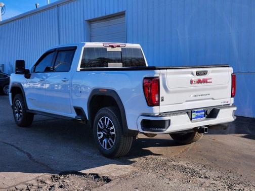 2021 GMC Sierra 2500 AT4