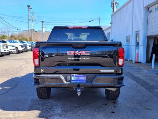 Onyx Black 2023 GMC Sierra 1500 Elevation