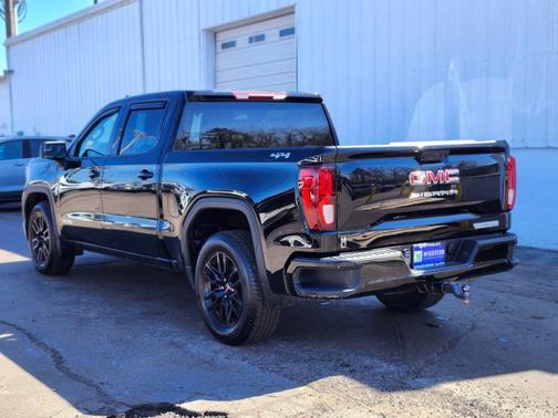 Onyx Black 2023 GMC Sierra 1500 Elevation
