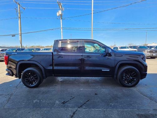 2023 GMC Sierra 1500 Elevation