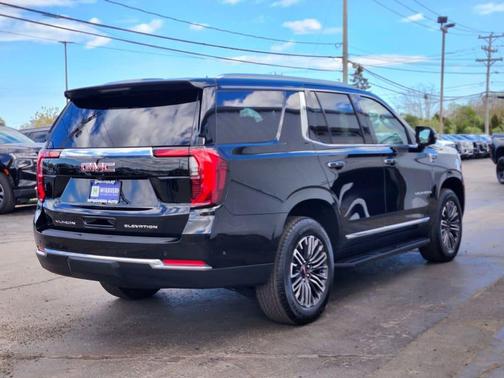 Onyx Black 2026 GMC Yukon Elevation 4WD