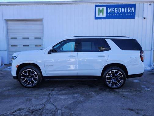 2021 Chevrolet Tahoe 4WD RST