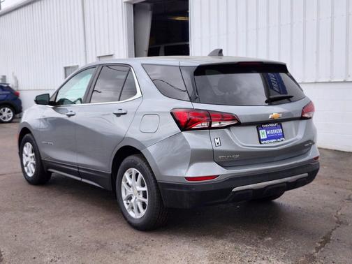 Sterling Gray Metallic 2024 Chevrolet Equinox 1LT