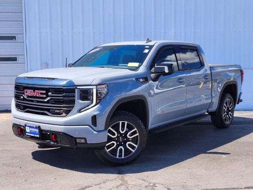 Thunderstorm Gray 2024 GMC Sierra 1500 AT4