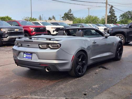 Sharkskin Metallic 2024 Chevrolet Camaro 2LT