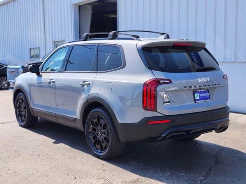 Wolf Gray 2022 Kia Telluride SX