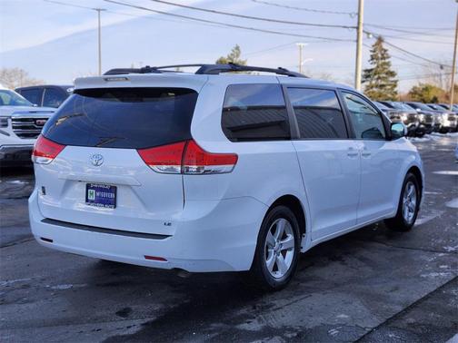 2013 Toyota Sienna LE