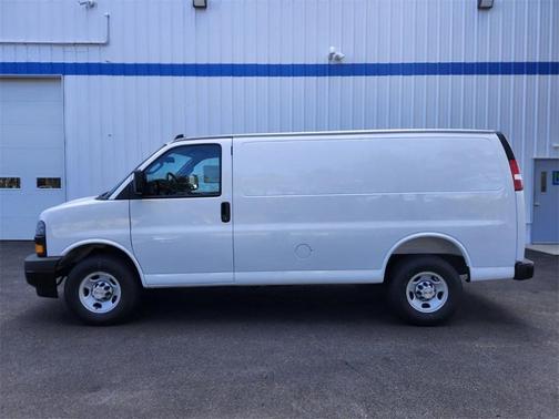 2026 Chevrolet Express 2500 2500 Regular Wheelbase, WT, RWD