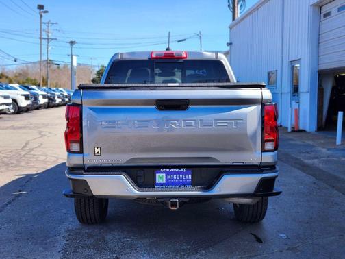 Sterling Gray Metallic 2023 Chevrolet Colorado LT