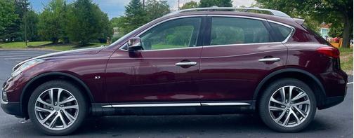 2017 INFINITI QX50 Base
