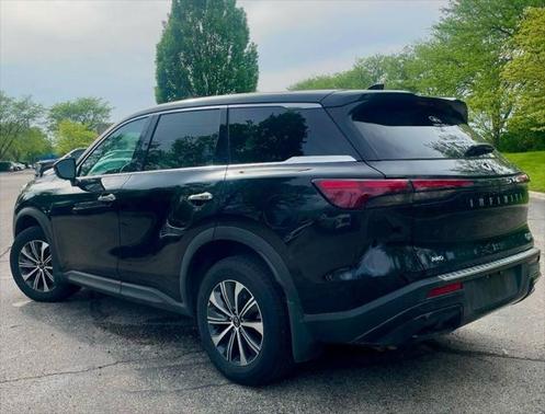 2025 INFINITI QX60 Pure