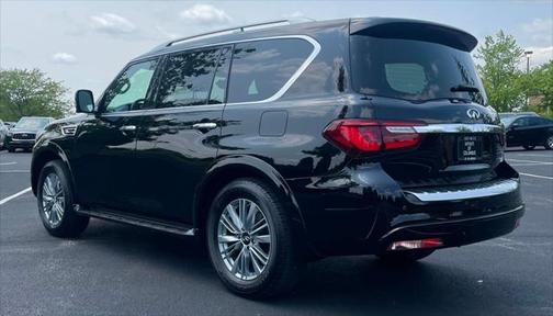2023 INFINITI QX80 Luxe