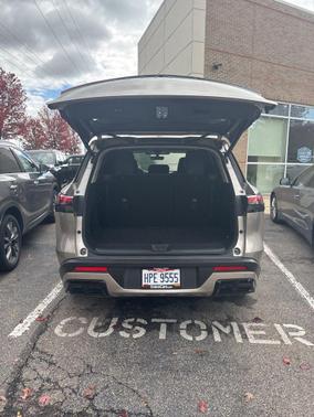 2024 INFINITI QX60 Luxe