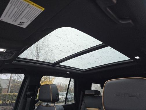 2024 GMC Yukon 4WD AT4