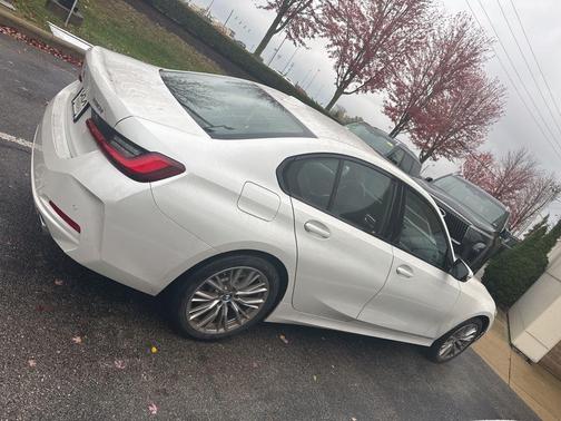 2023 BMW 330 xDrive