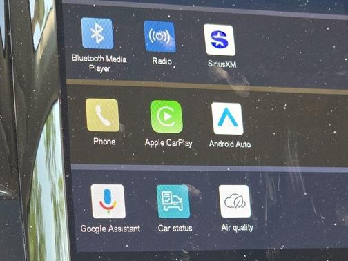 2023 Volvo XC90 B5 Plus