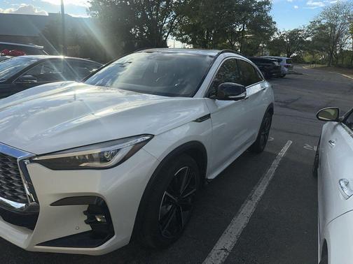 2022 INFINITI QX55 ESSENTIAL